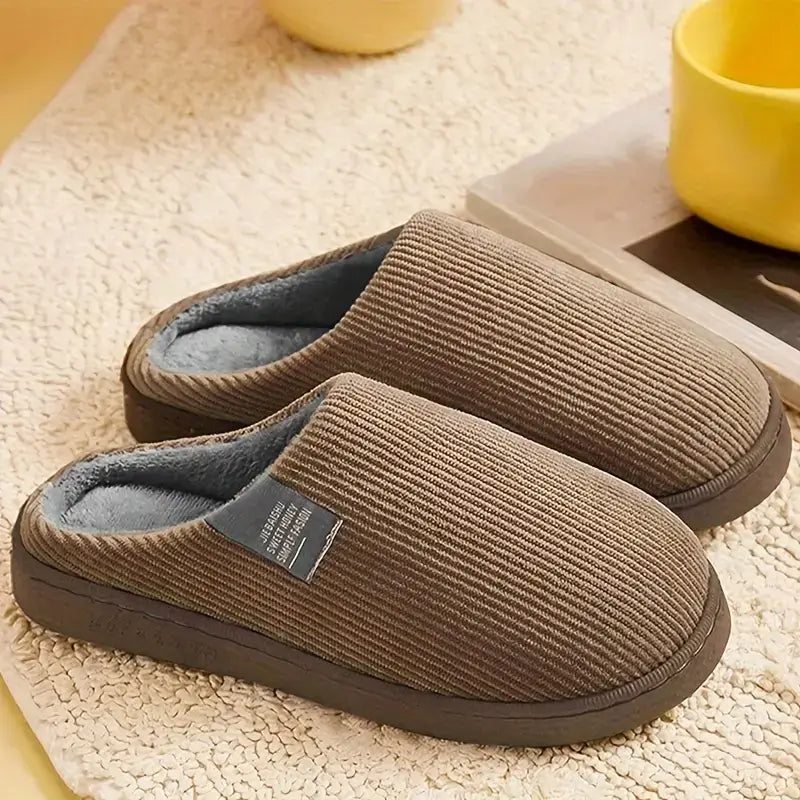 Pantufa Feminina Peluciada Antiderrapante - Confitt [Calçados - Sandálias - Inverno] 13 - Pantufa Ortopédica Feminina Peluciada Antiderrapante - Confitt Importe Go Marrom 34-34.5 