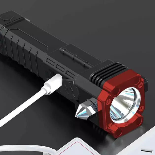 Lanterna Tática 4 em 1 com Powerbank Integrado Lanterna Tática 4 em 1 com Powerbank Integrado Importe Go 